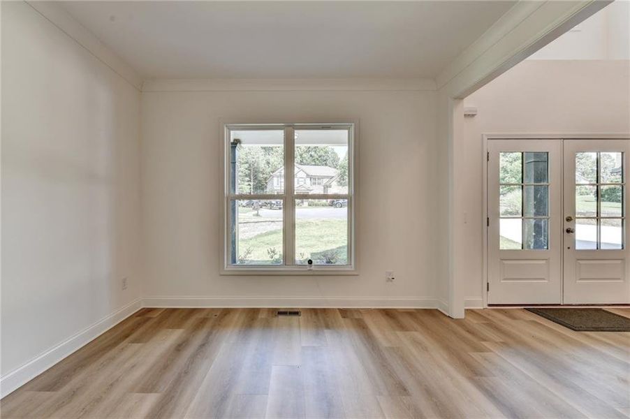 Spacious, unfurnished interior of a new home in , Gainesville (Image 33).