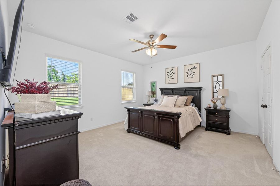 Furnished interior view inside a new home in , Houston (Image 36). Furnished interior view inside a new home in , Houston (Image 36).