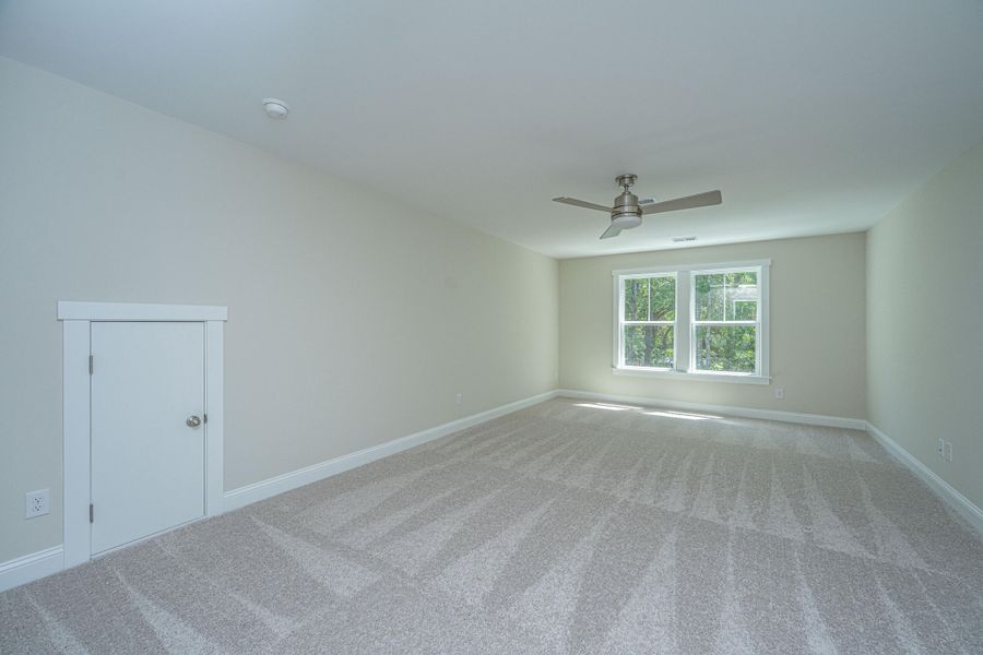 Spacious, unfurnished interior of a new home in , Awendaw (Image 19). Spacious, unfurnished interior of a new home in , Awendaw (Image 19).