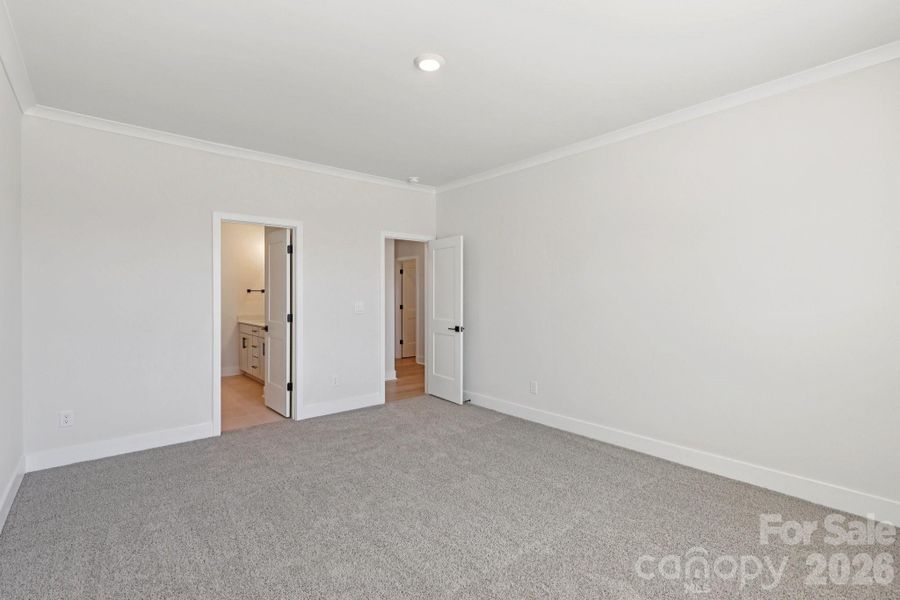 Spacious, unfurnished interior of a new home in Oak Grove Hill, Huntersville (Image 30). Spacious, unfurnished interior of a new home in Oak Grove Hill, Huntersville (Image 30).