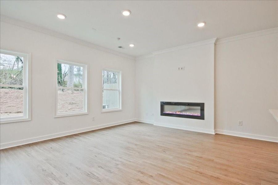 Spacious, unfurnished interior of a new home in River Walk Place, Lawrenceville (Image 20).