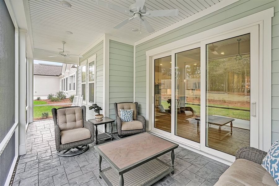 Charleston Harbor, Screened Loggia