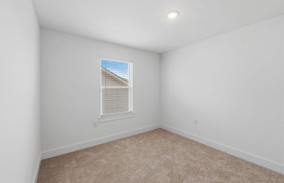 Spacious, unfurnished interior of a new home in Lagos, Manor (Image 20). Spacious, unfurnished interior of a new home in Lagos, Manor (Image 20).