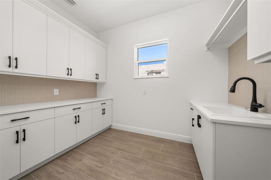 Furnished interior view inside a new home in , Sarasota (Image 19).