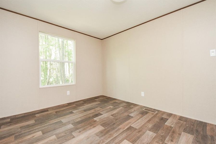 Image 40 of a home in .