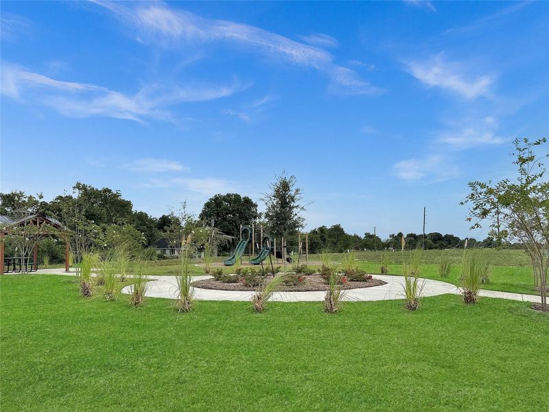 Community amenities in Sweetgrass Village: Cottage Collection, Crosby (Image 16).