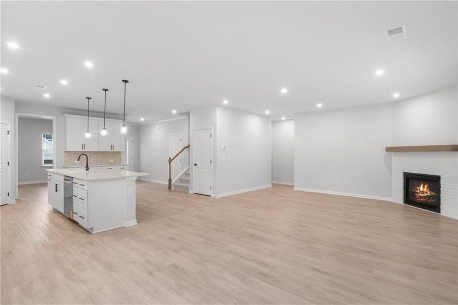 Spacious, unfurnished interior of a new home in , Villa Rica (Image 32).