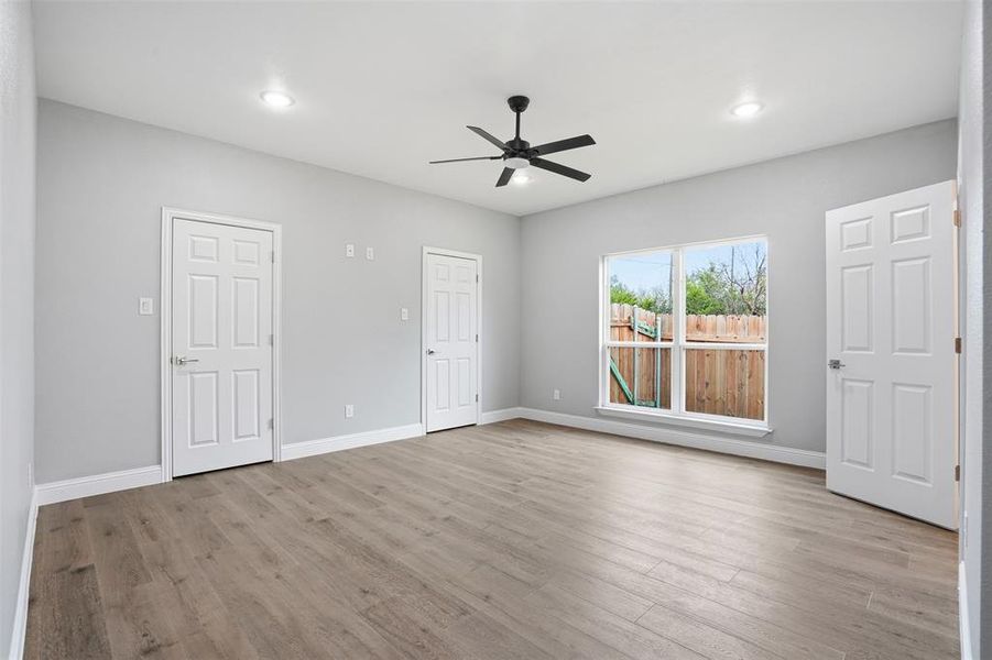 Spacious, unfurnished interior of a new home in , Granbury (Image 17).