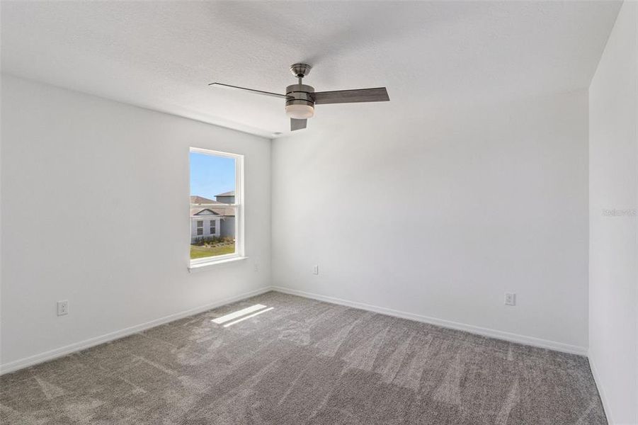 Spacious, unfurnished interior of a new home in , Lake Alfred (Image 20).