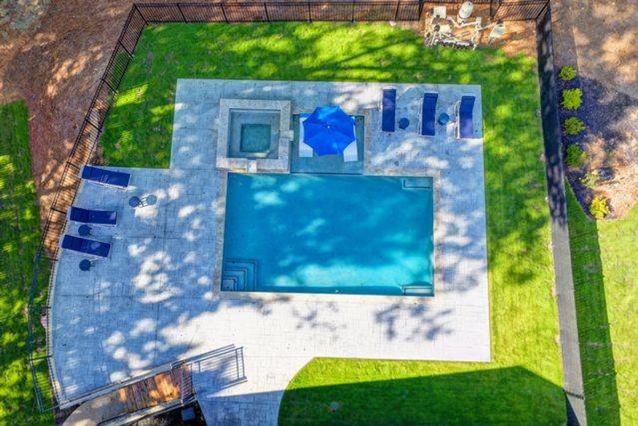Exterior details and patio area of a home in , Gainesville (Image 37).