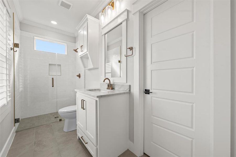 Furnished interior view inside a new home in , Lorena (Image 16).