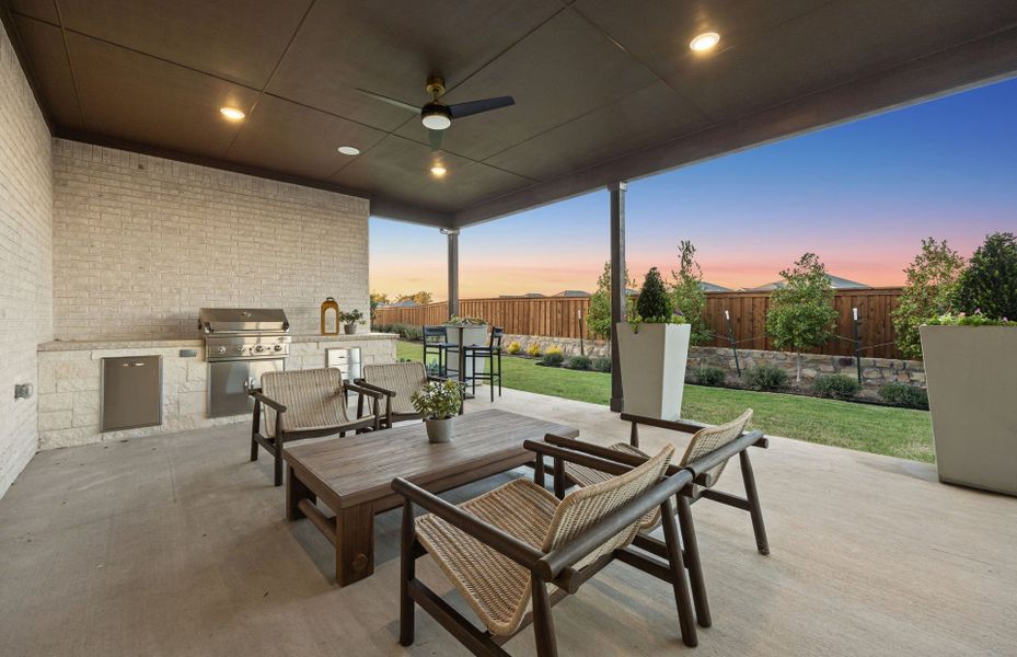 Representative exterior details of a home built from the Stellar by Del Webb in Del Webb at Trinity Falls, McKinney (Image 2). Representative exterior details of a home built from the Stellar by Del Webb in Del Webb at Trinity Falls, McKinney (Image 2).