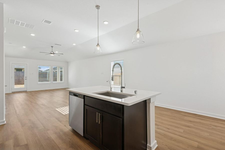 Furnished interior view inside a new home in Miller's Pond, Rosenberg (Image 8).