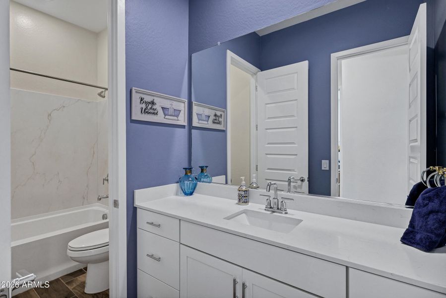 3228 E Saddletree Wy-21