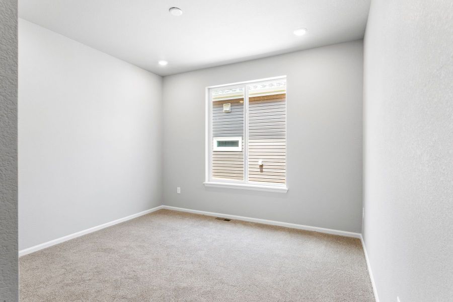 Spacious, unfurnished interior of a new home in The Reserve at Green Valley Ranch Aurora, Aurora (Image 23). Spacious, unfurnished interior of a new home in The Reserve at Green Valley Ranch Aurora, Aurora (Image 23).