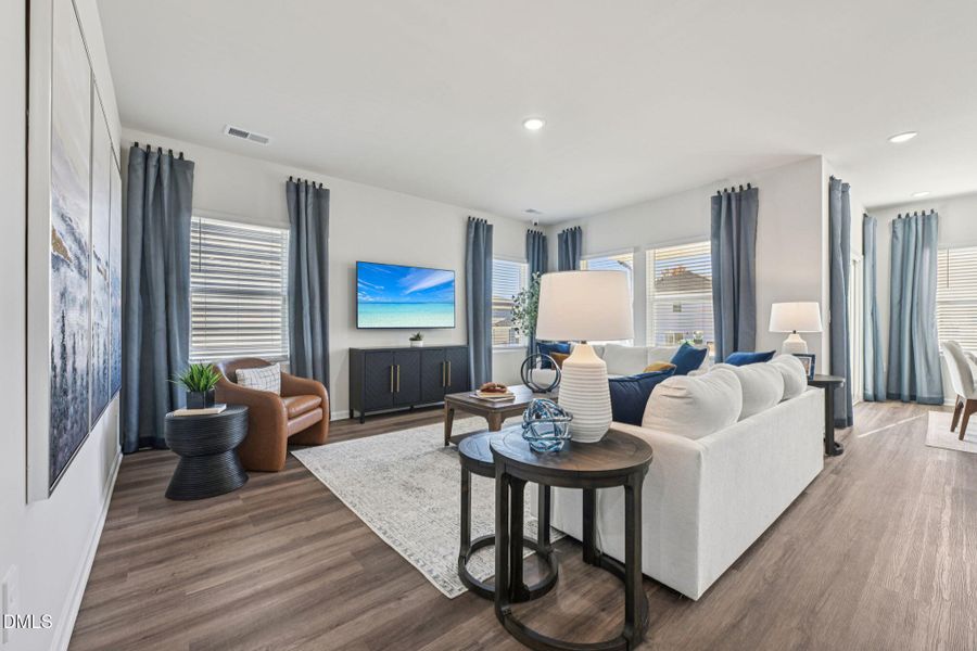 7-web-or-mls-Raleigh - River Glen - 64 W