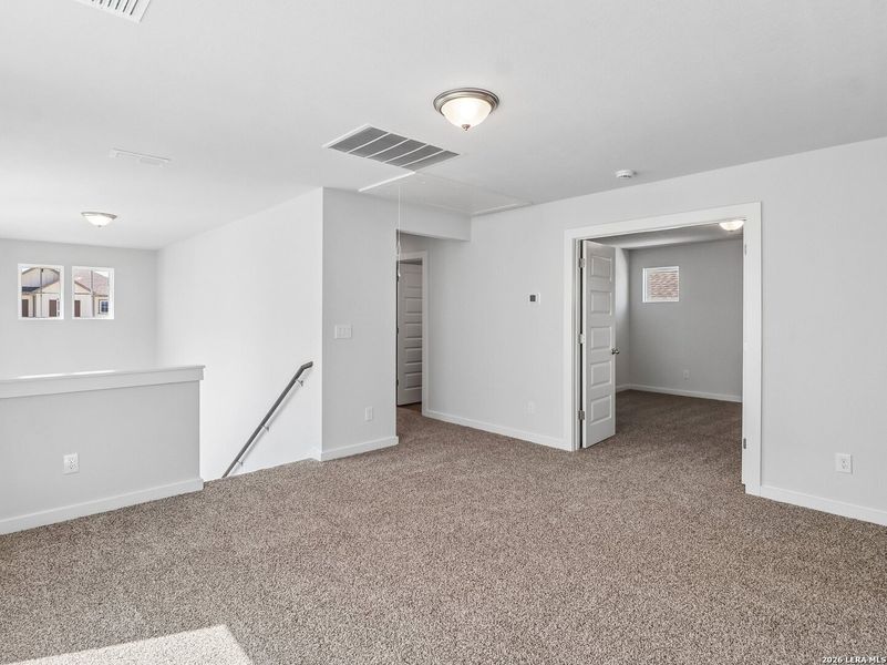 Spacious, unfurnished interior of a new home in Talley Fields, San Antonio (Image 13).