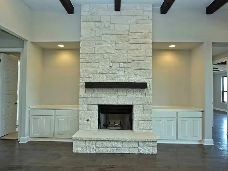 Representative furnished interior of a home built from the Santa Barbara II by Giddens Homes in Scofield Farms Estates, Georgetown (Image 66).