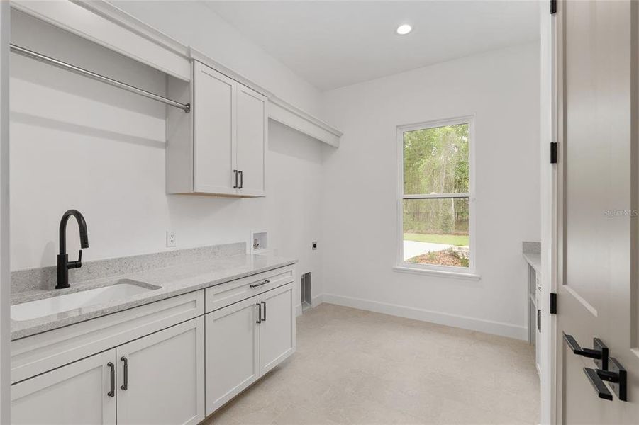 Furnished interior view inside a new home in , Gainesville (Image 30).