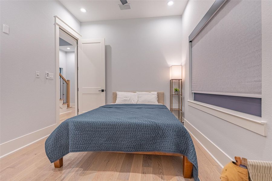 Image 5 of a home in . Image 5 of a home in .