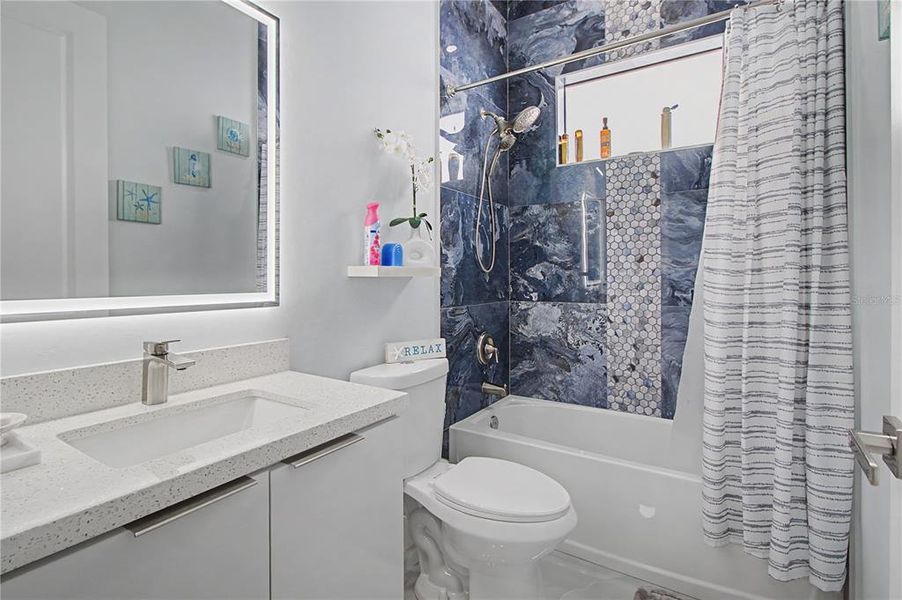 Furnished interior view inside a new home in , Lehigh Acres (Image 15).