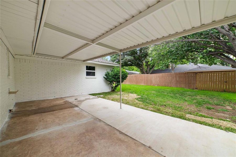 Exterior details and patio area of a home in , Brownwood (Image 21).