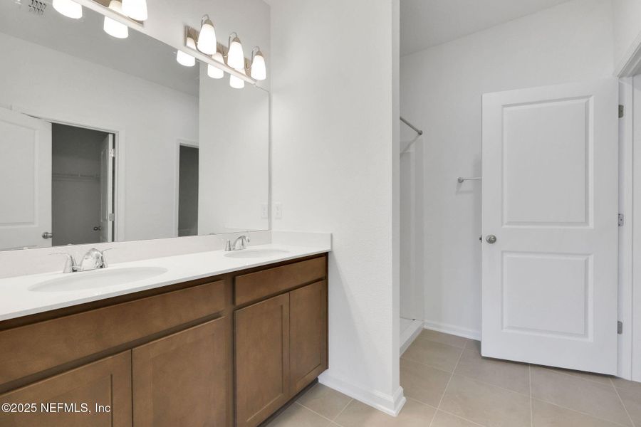 Furnished interior view inside a new home in , Jacksonville (Image 10).