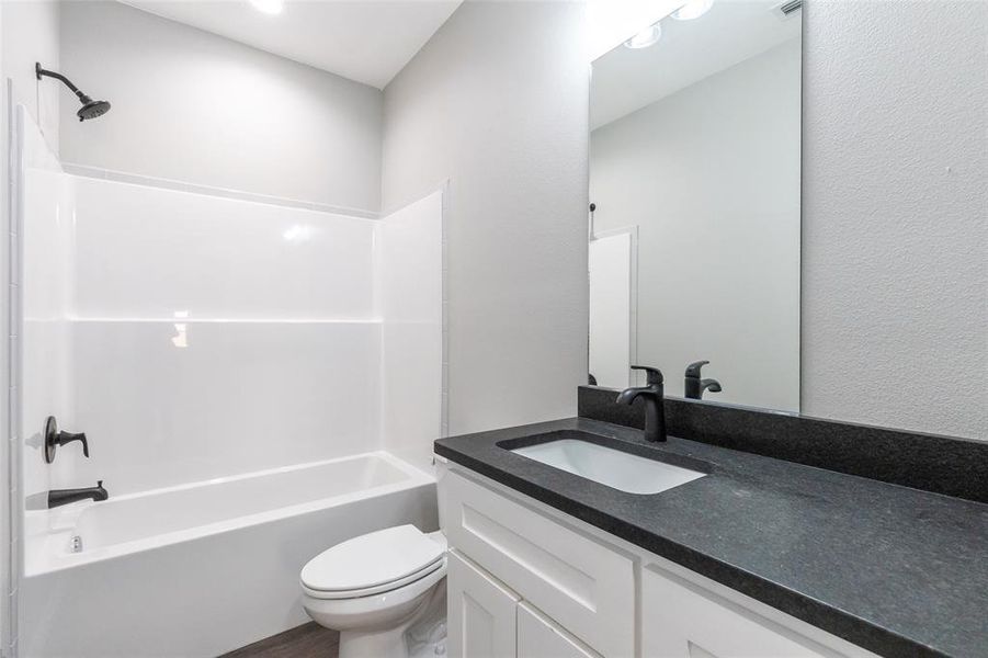 Furnished interior view inside a new home in , Abilene (Image 9).