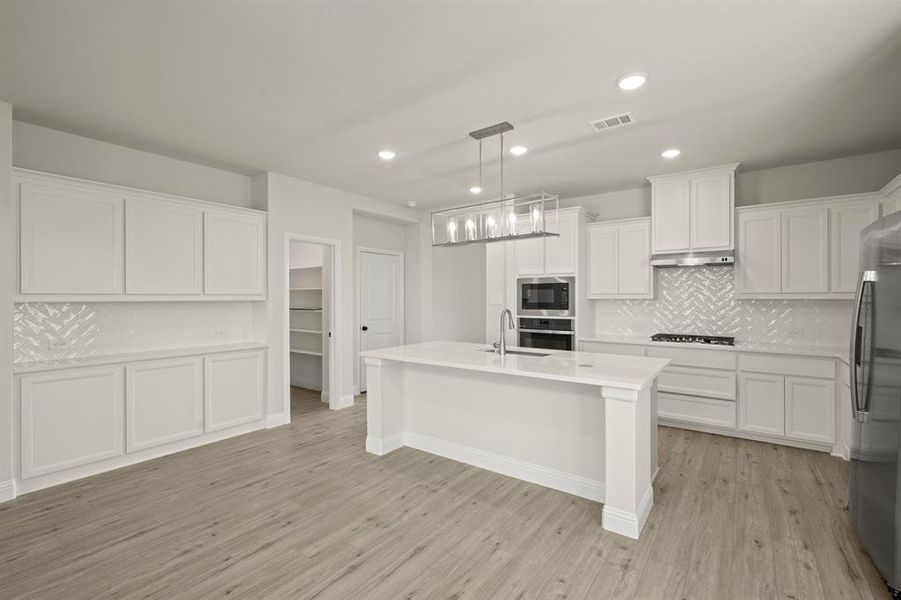 04_14530 Lovelace, Pilot Point