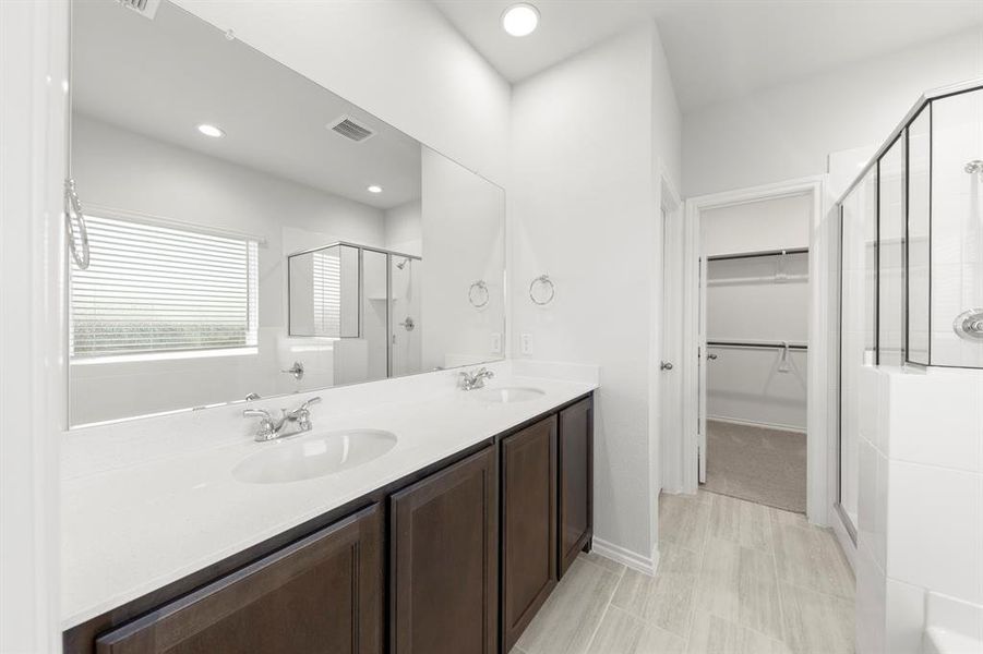 21. 3732 Honey Daisy - Bath (2)