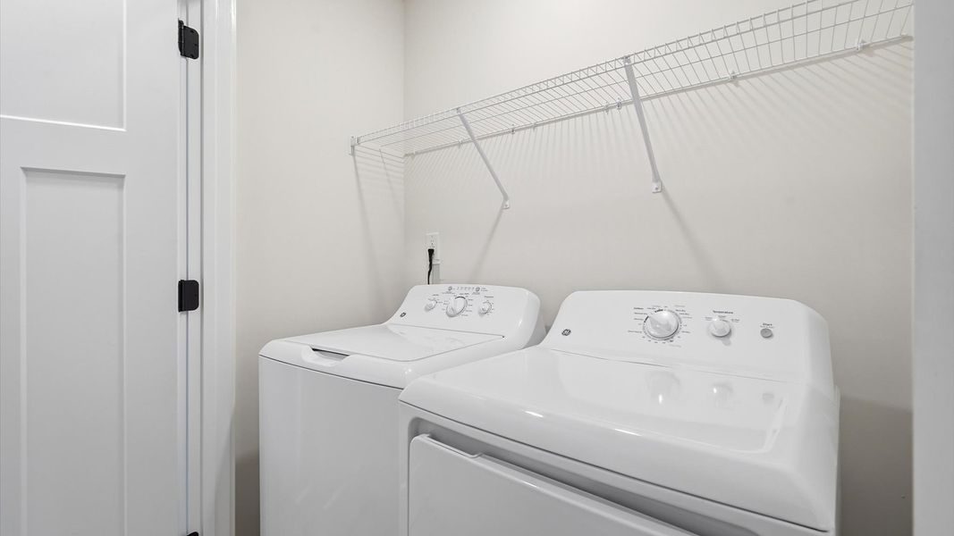 Furnished interior view inside a new home in Anna's Pointe, Simpsonville (Image 16).
