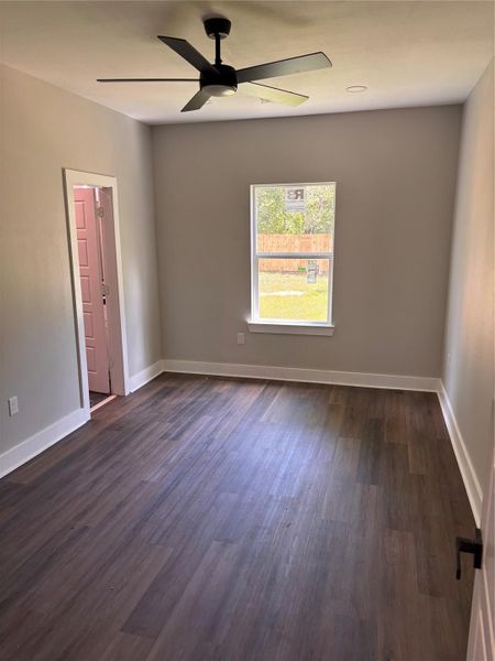 Spacious, unfurnished interior of a new home in , La Marque (Image 18). Spacious, unfurnished interior of a new home in , La Marque (Image 18).