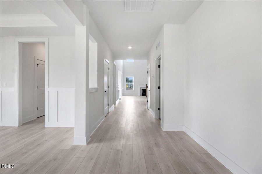 Spacious, unfurnished interior of a new home in Kelly Farms, Lillington (Image 12).