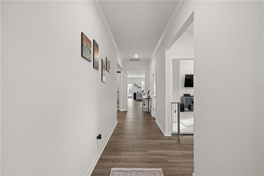 Spacious, unfurnished interior of a new home in Lost Creek, Dallas (Image 22).