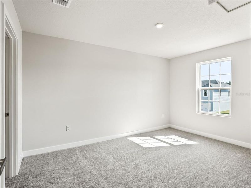 Spacious, unfurnished interior of a new home in , Lady Lake (Image 44).
