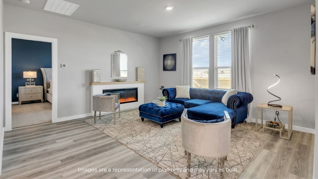 Representative furnished interior of a home built from the Cali by D.R. Horton in Mustang Ridge, Andrews (Image 10).