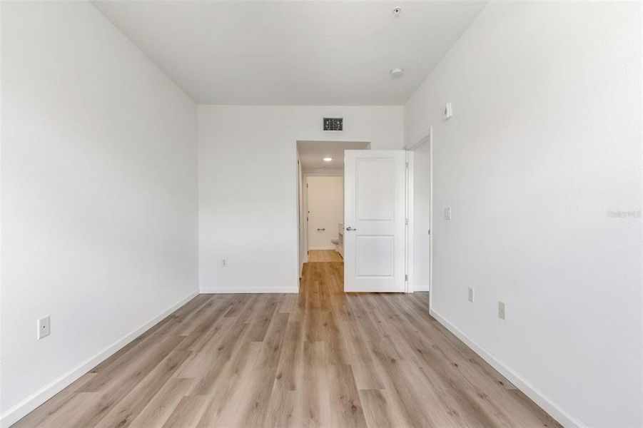 Spacious, unfurnished interior of a new home in , Orlando (Image 21). Spacious, unfurnished interior of a new home in , Orlando (Image 21).