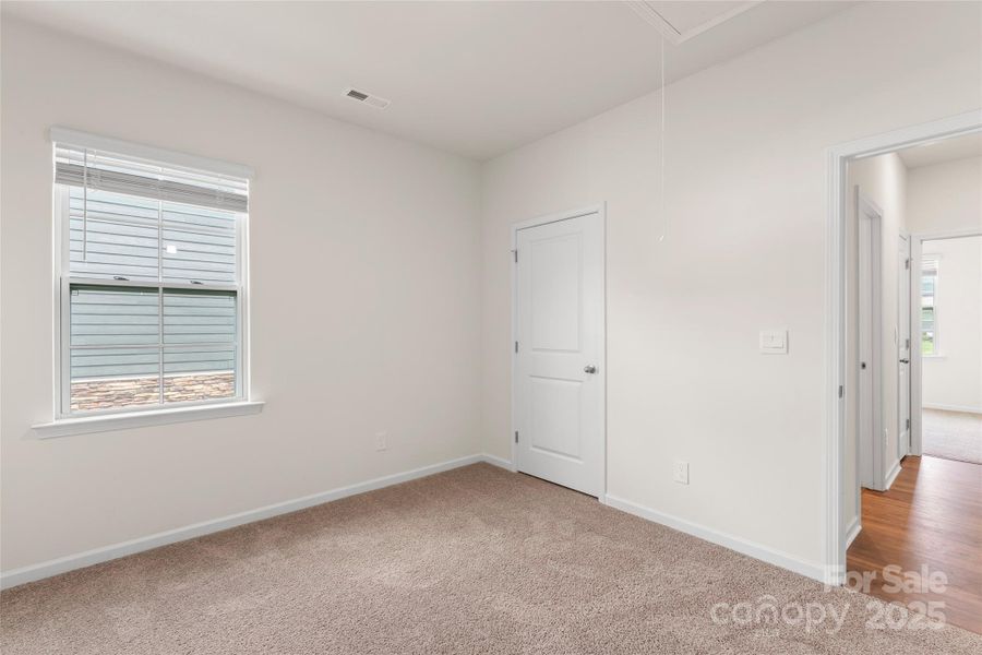 Spacious, unfurnished interior of a new home in Azalea Ridge, Mount Holly (Image 32).