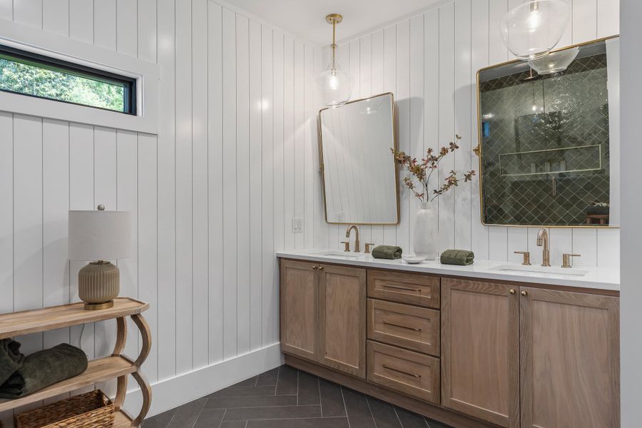 Furnished interior view inside a new home in , Charleston (Image 7).