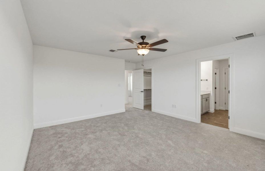 Spacious, unfurnished interior of a new home in Lagos, Manor (Image 24). Spacious, unfurnished interior of a new home in Lagos, Manor (Image 24).