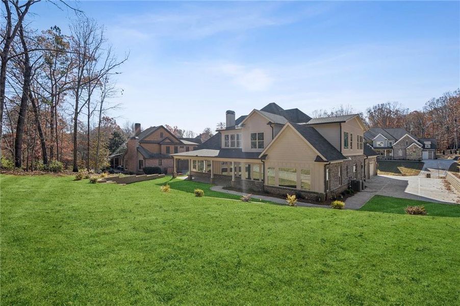 Exterior details and patio area of a home in , Gainesville (Image 3).