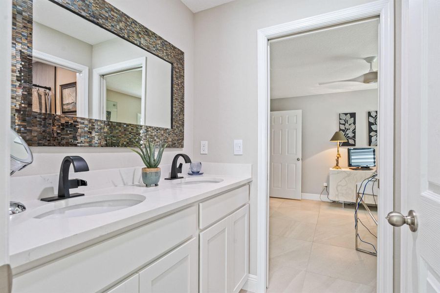 Furnished interior view inside a new home in Grande Hammock, Vero Beach (Image 36). Furnished interior view inside a new home in Grande Hammock, Vero Beach (Image 36).