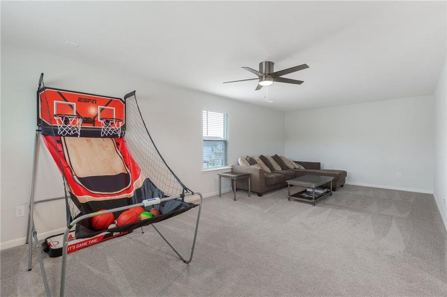 Image 33 of a home in .