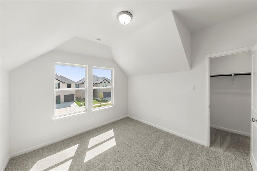 21. 5705 Burford - Bed 3