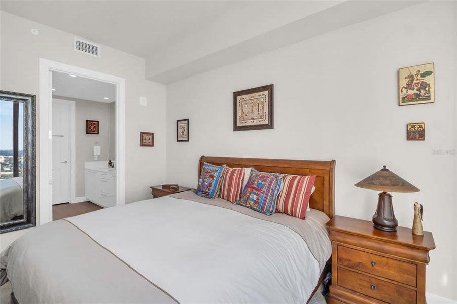 Furnished interior view inside a new home in , St. Petersburg (Image 41).