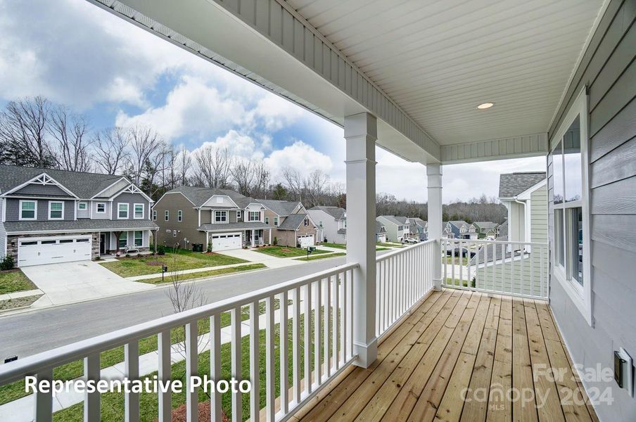 Second story porch