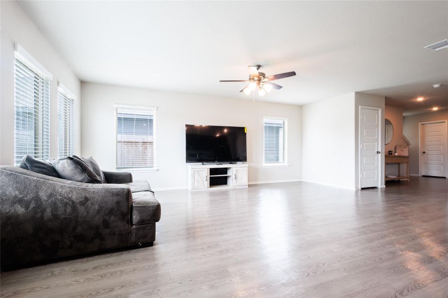 Spacious, unfurnished interior of a new home in , Houston (Image 16). Spacious, unfurnished interior of a new home in , Houston (Image 16).
