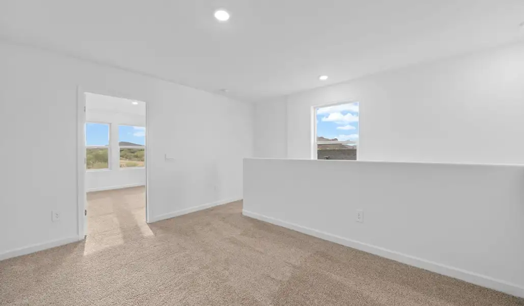 Spacious, unfurnished interior of a new home in Coronet at Gladden Farms, Marana (Image 21).