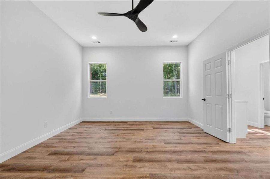 Spacious, unfurnished interior of a new home in , Oxford (Image 25). Spacious, unfurnished interior of a new home in , Oxford (Image 25).