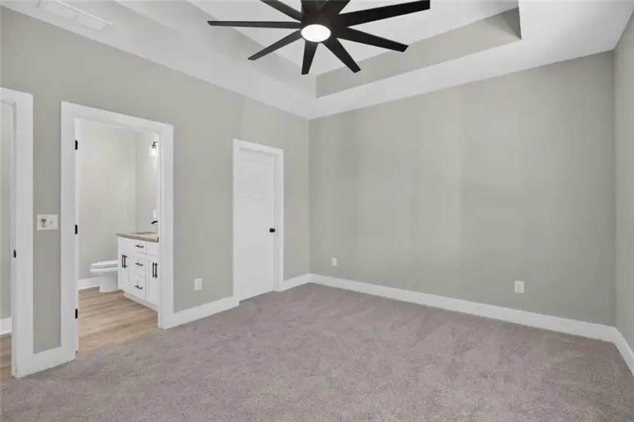 Spacious, unfurnished interior of a new home in , Dallas (Image 26). Spacious, unfurnished interior of a new home in , Dallas (Image 26).
